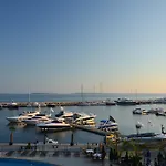 The Chill House In Sunny Sunny Beach
