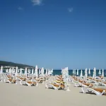 The Chill House In Sunny Sunny Beach